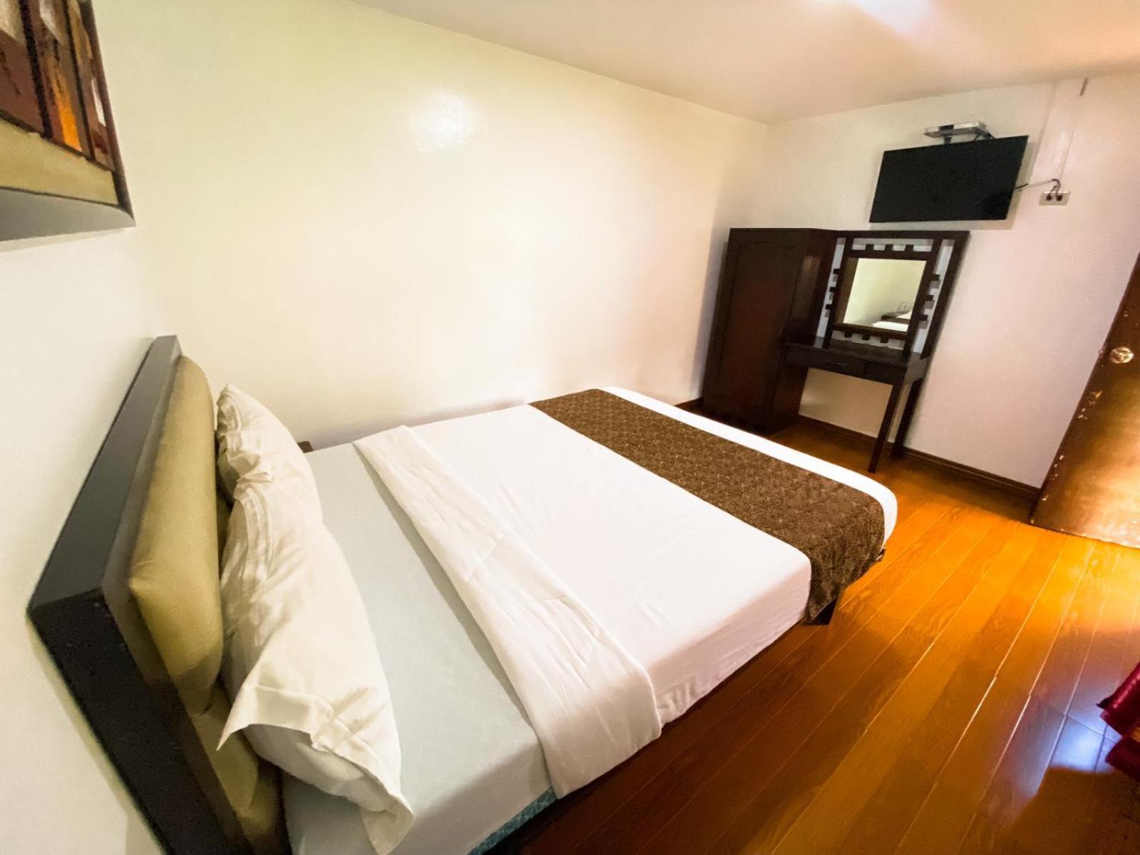 Hortz Hotels And Resorts Tagaytay City Zewnętrze zdjęcie