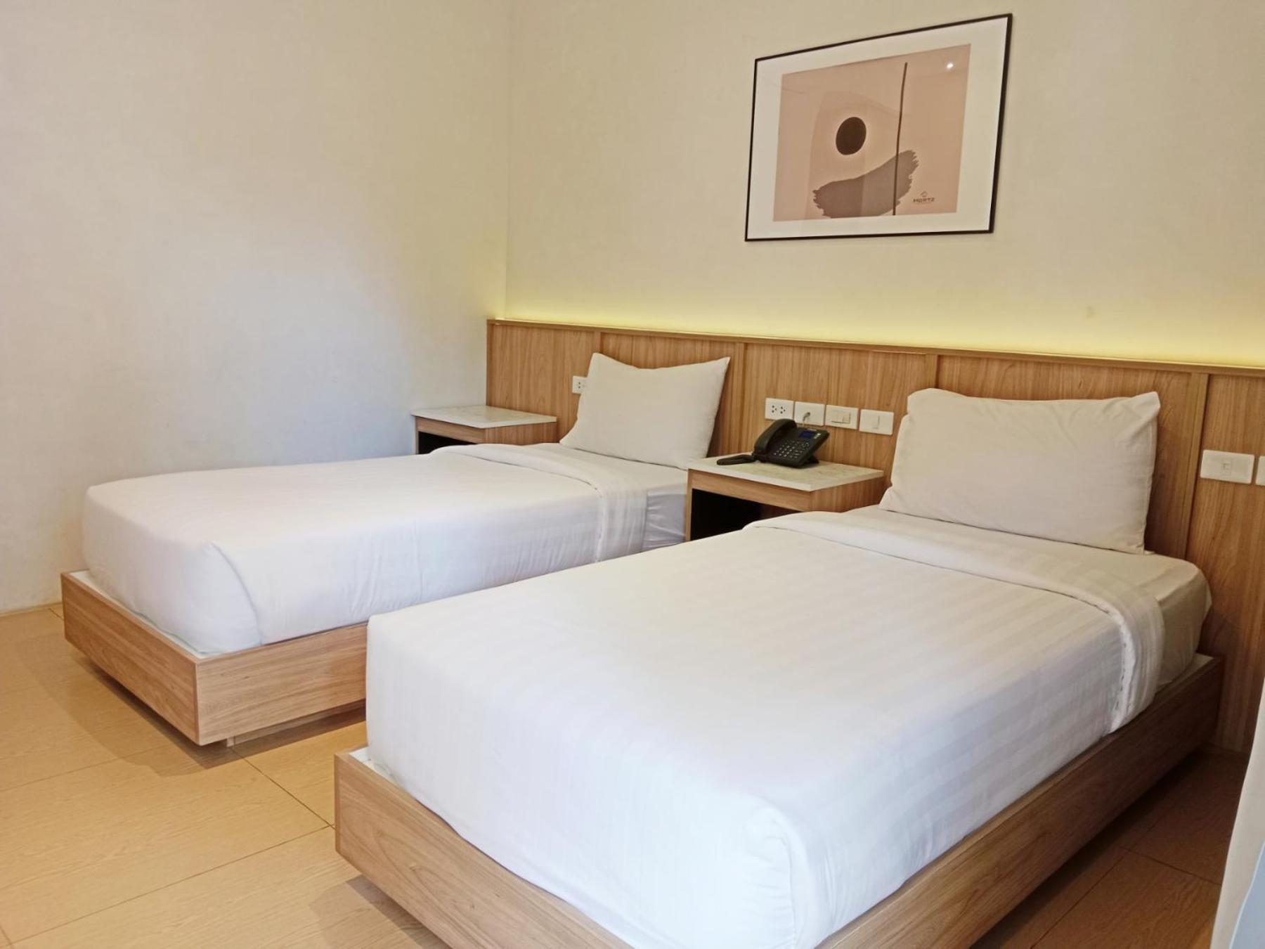 Hortz Hotels And Resorts Tagaytay City Zewnętrze zdjęcie